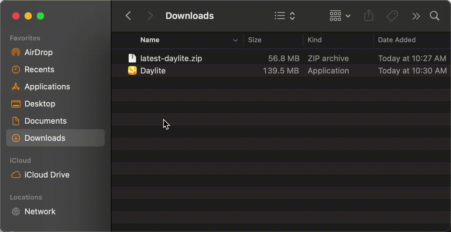 drag and drop the daylite file into the applications folder
